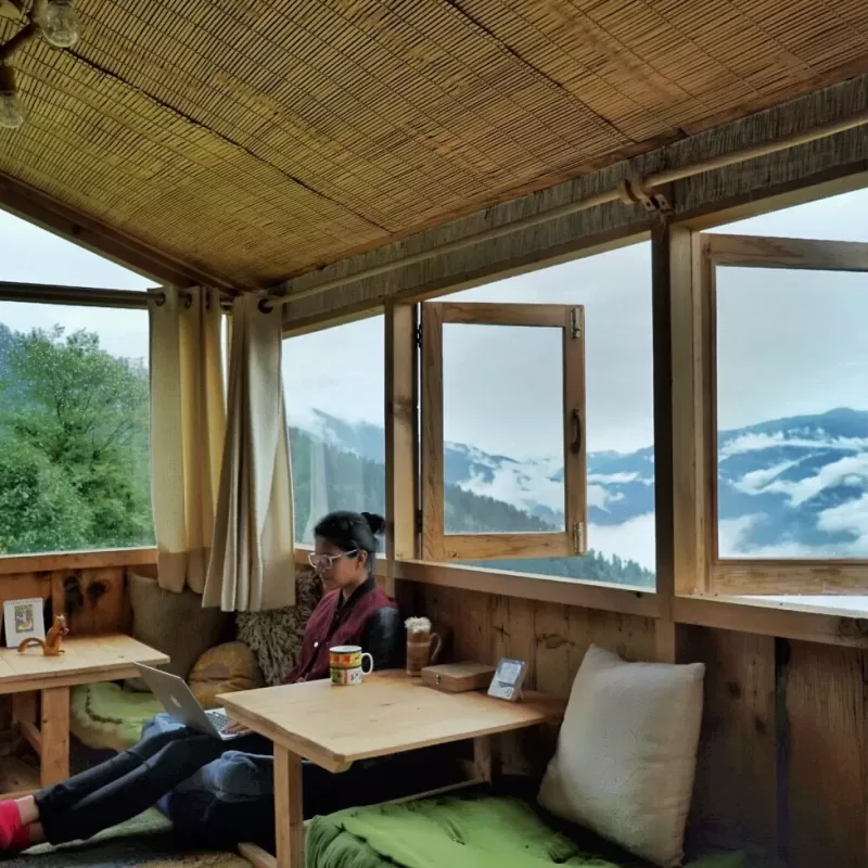 Eco-friendly stay with breathtaking views at Glampeco